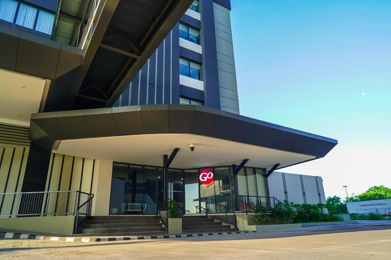 Go Hotels Plus Naga Exteriér fotografie